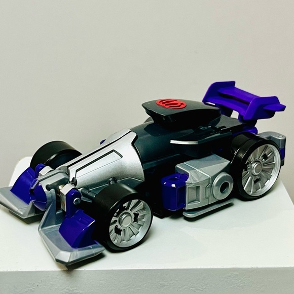 Transformers Rescue Bots: MorBot, Hoist, Blades - Picture 3 of 9